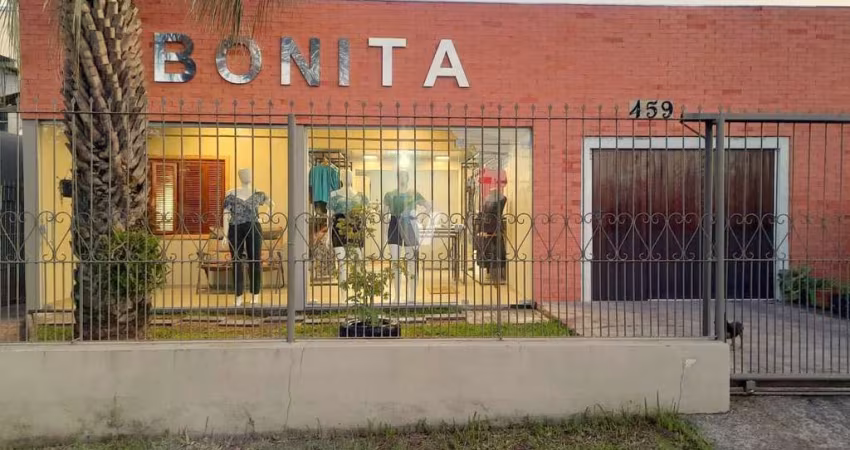 Casa 3 Dormitórios no Dom Antônio Reis!