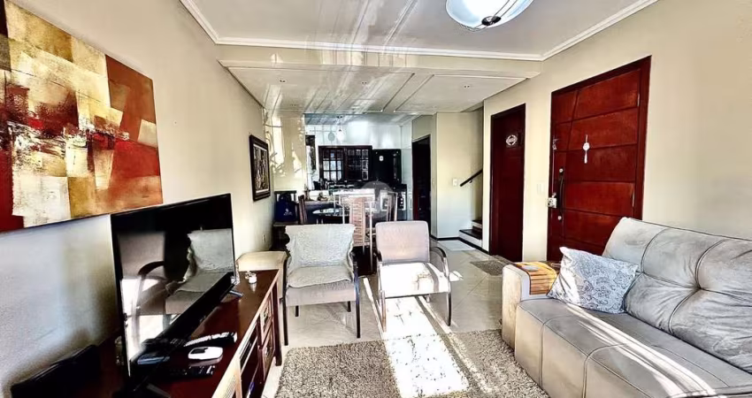 Casa em condomínio Próximo centro de Camobi!!