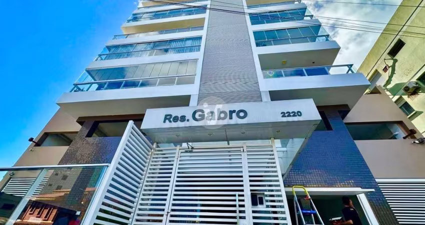 Apartamento no residencial Gabro com box duplo de garagem!