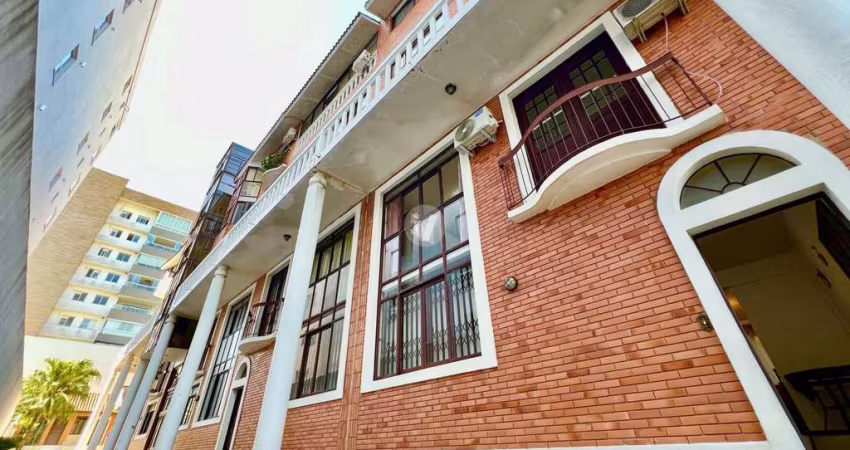 Duplex central - avalia permuta por casa ou pequeno sítio!