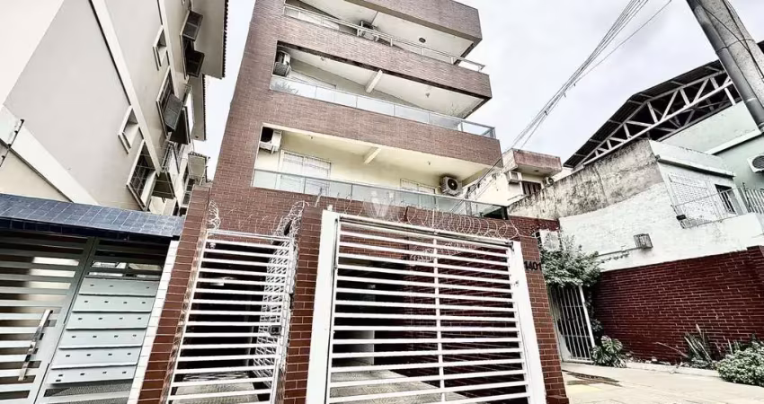 Apartamento com 2 dormitórios, sacada e garagem no bairro Fátima.