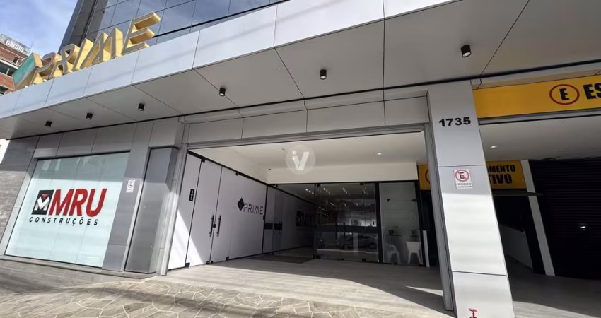 Sala comercial 56m², 1 vaga, no Prime, Centro. Agende visita!