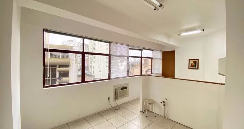 Sala Comercial 46m² privativos no Centro