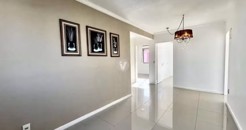 Apartamento de 3 dormitórios, totalmente reformado, localizado no bairro n. sra.