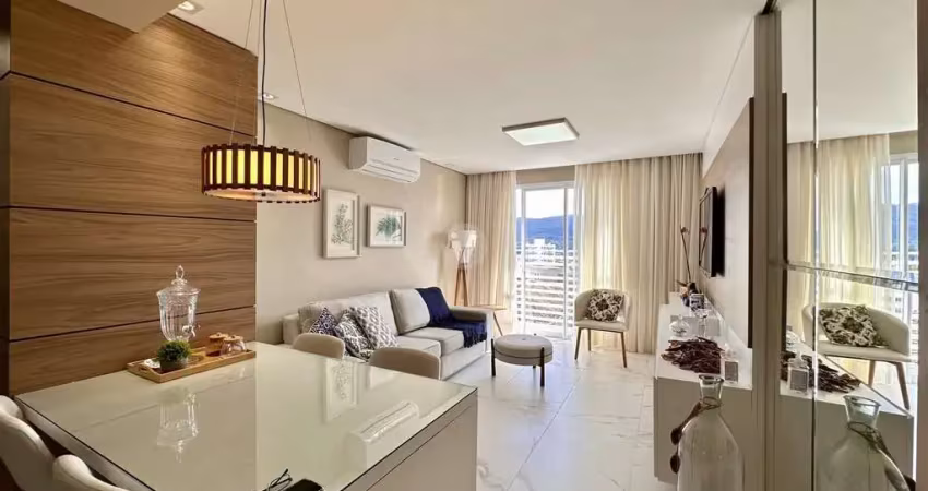Apartamento mobiliado com 2 dormitórios e 2 box de garagem