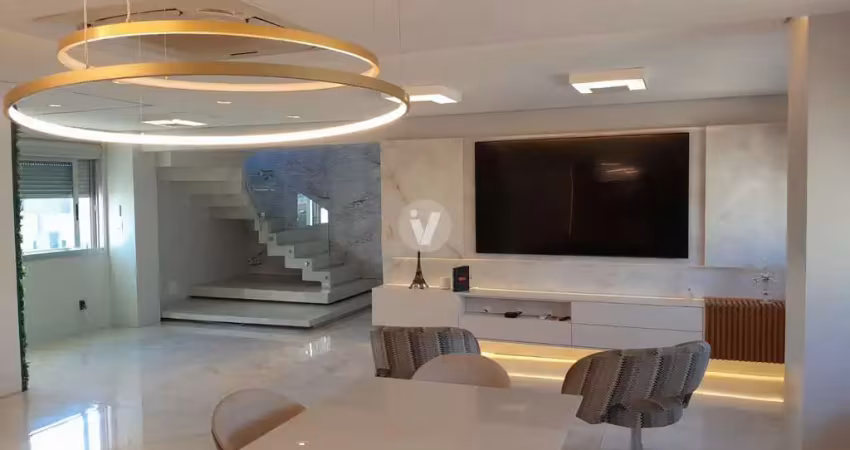 Sonho de cobertura no centro da cidade, 356m² privativos, reformada com requinte