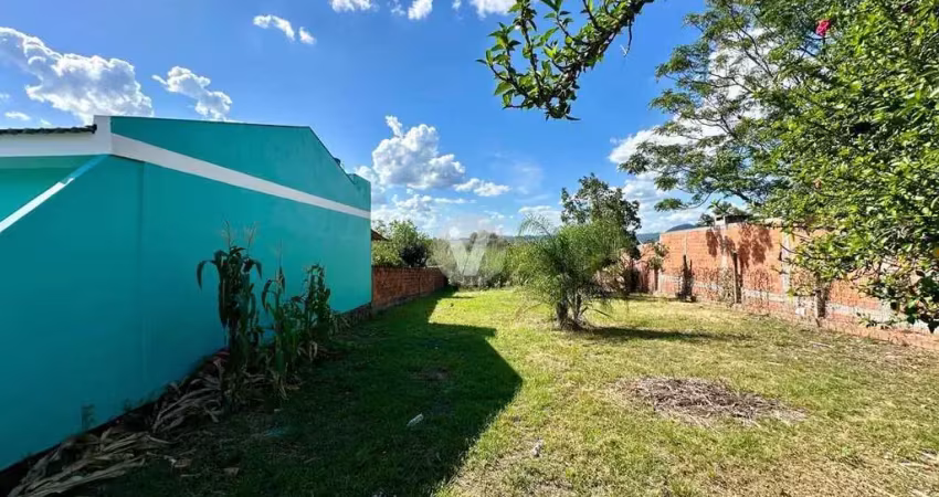Terreno à venda, localizado no  bairro parque pinheiro, próximo ao hospital regi