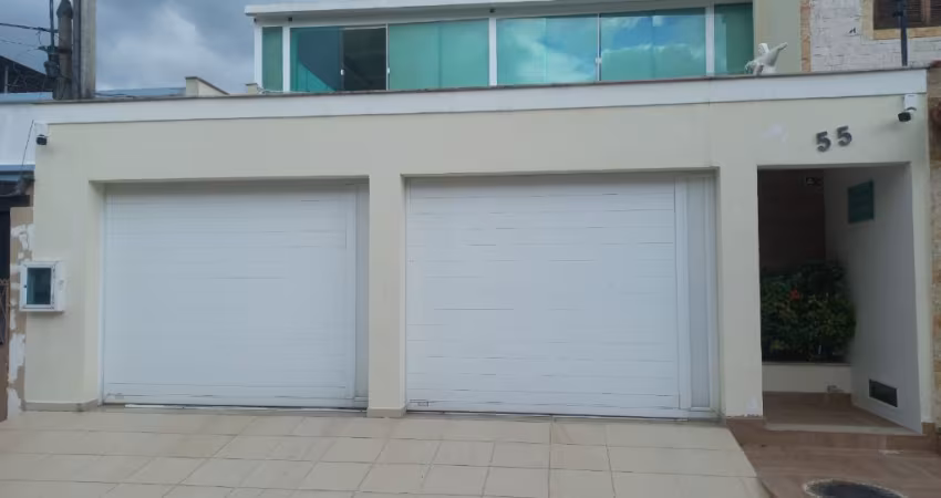 Casa de Alto padrão - 3 quartos - bairro Califórnia - Nova Iguaçu / RJ