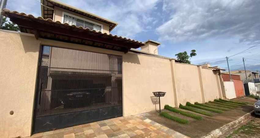Casa com 3 dormitórios à venda, 189 m² por R$ 799.000,00 - Shalimar - Lagoa Santa/MG