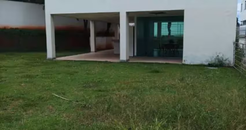 Apartamento Bairro Lundceia