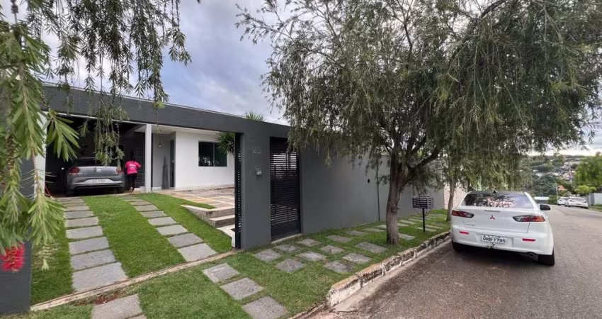 *Casa em Lagoa Santa em condomínio fechado