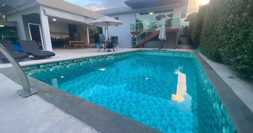 Magnifica casa em condominio de luxo