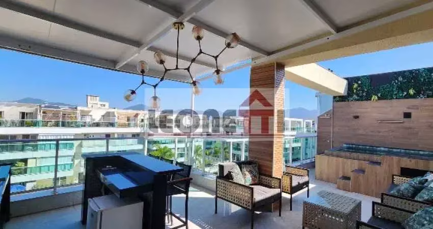Imperdível cobertura à venda no recreio dos bandeirantes com 3 quartos, 2 suítes e 145m² de área! mobiliada! alto padrão.