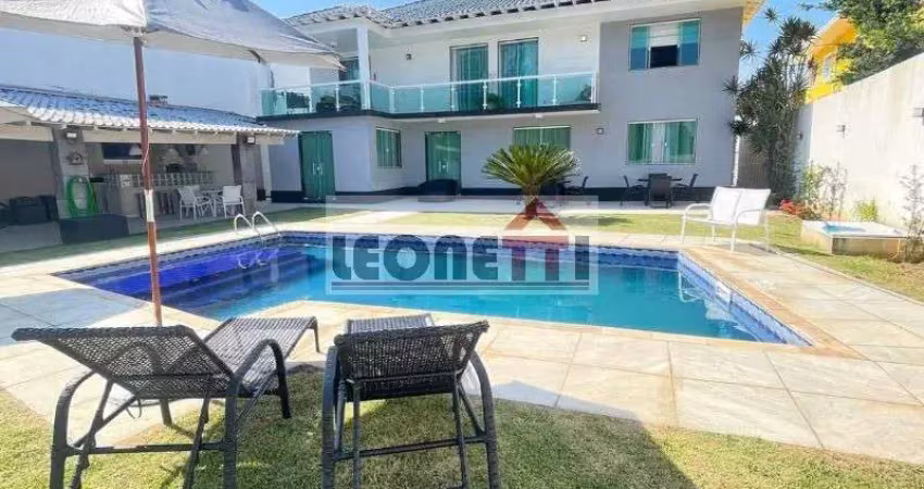 Espetacular residência de 7 quartos na barra da tijuca, rio de janeiro-rj: 2 suítes, 2 salas, 3 vagas de garagem, 521m².
