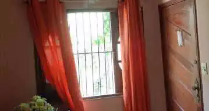 Casa com 2 quartos à venda na Rua Calmon Cabral, Irajá, Rio de Janeiro