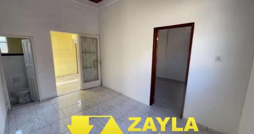 Casa com 2 quartos à venda na Rua Licínio Barcelos, Irajá, Rio de Janeiro