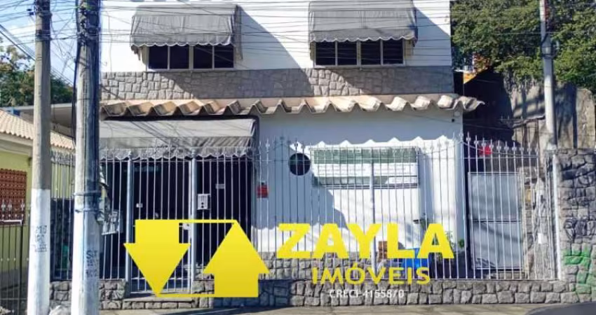 Casa à venda na Rua Antônio Santos Figueiredo, Centro, São Gonçalo