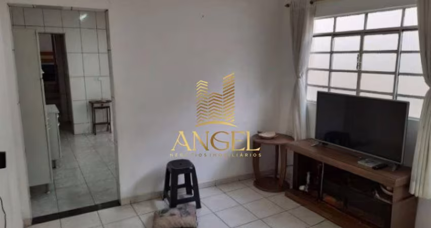 Casa térrea 2 dormitórios e 1 vaga - Água Rasa