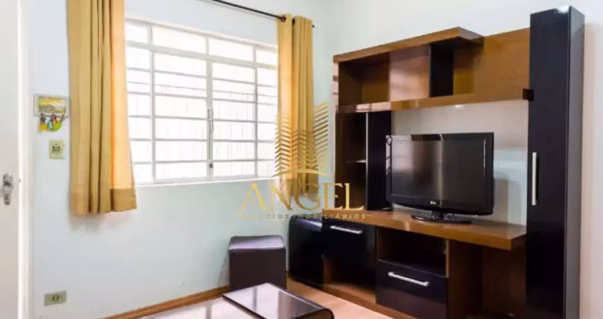 Casa térrea 1 dormitório e 2 vagas - Água Rasa