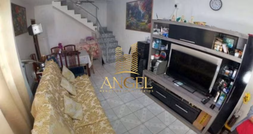 Sobrado 3 dormitórios e 5 vagas - Vila Ivone