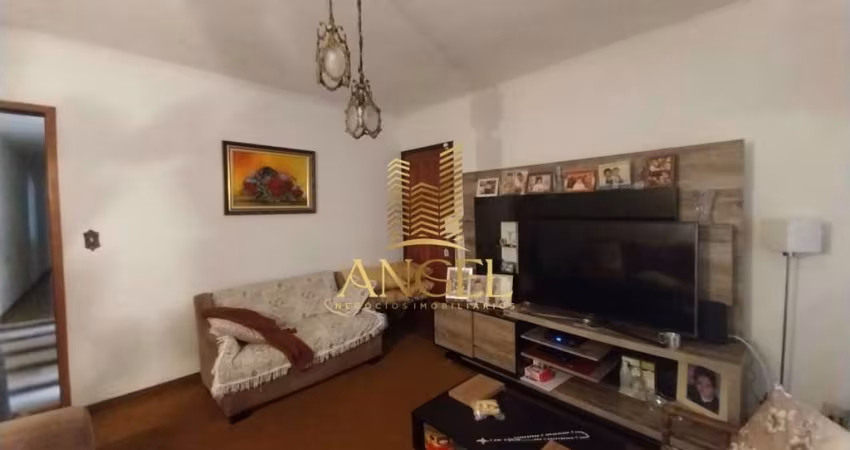 Casa térrea 2 dormitórios e 2 vagas - Água Rasa