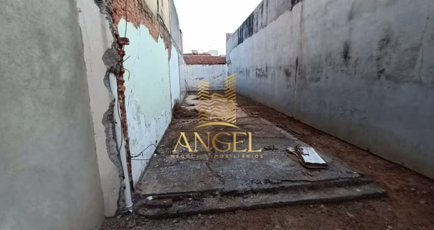 Terreno 150m² - Água Rasa