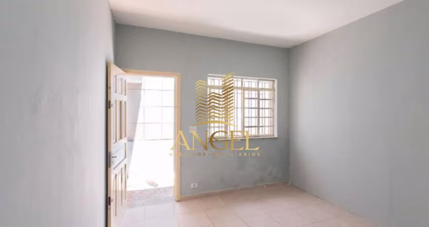 Casa térrea 2 dormitórios e 1 vaga - Água Rasa