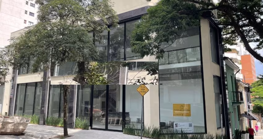 Alugo Extenso Prédio Comercial no Jardim Paulista com 565,24m²