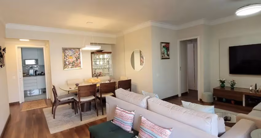 Vendo apto impecável todo reformado com 3 dorms próximo ao metrô praça da árvore