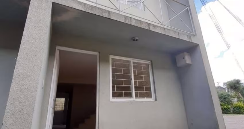 Sobrado com 2 quartos  para alugar, 90.00 m2 por R$1990.00  - Boqueirao - Curitiba/PR