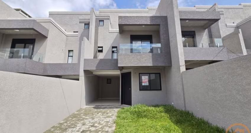 Sobrado com 3 quartos  à venda, 132.89 m2 por R$699000.00  - Uberaba - Curitiba/PR