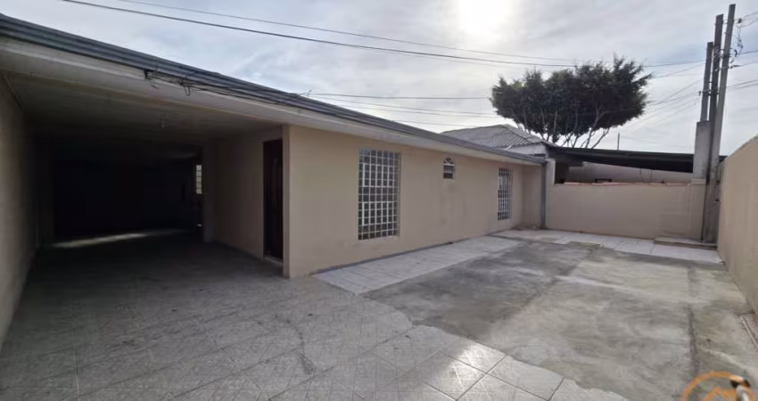 Casa Residencial com 2 quartos  para alugar, 100.00 m2 por R$2000.00  - Cajuru - Curitiba/PR