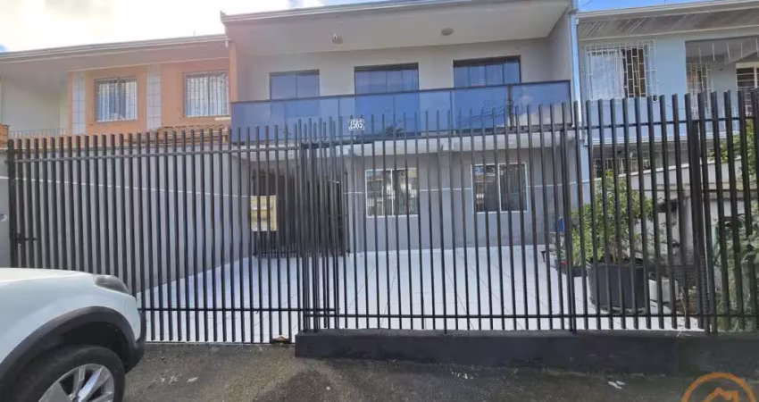 Sobrado com 4 quartos  à venda, 150.00 m2 por R$580000.00  - Boqueirao - Curitiba/PR