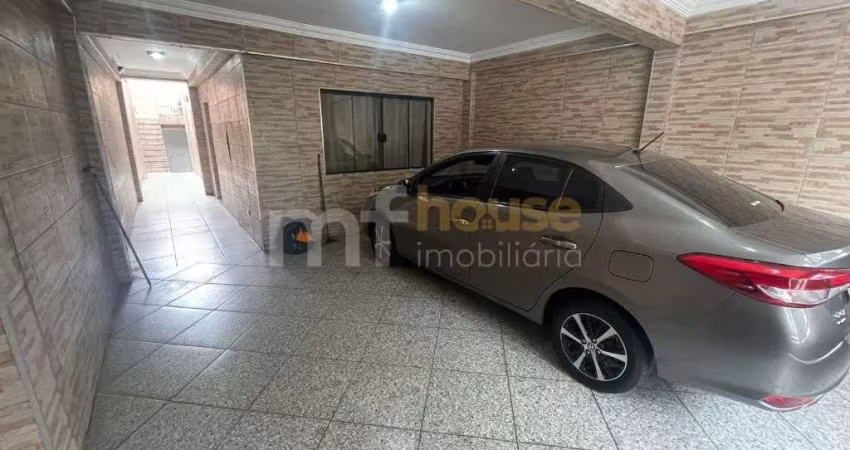 Casa com 3 quartos à venda na Avenida dos Remédios, 1, Remédios, Osasco