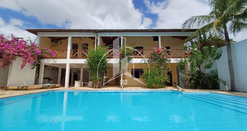 Casa com 10 suítes à venda no Cumbuco