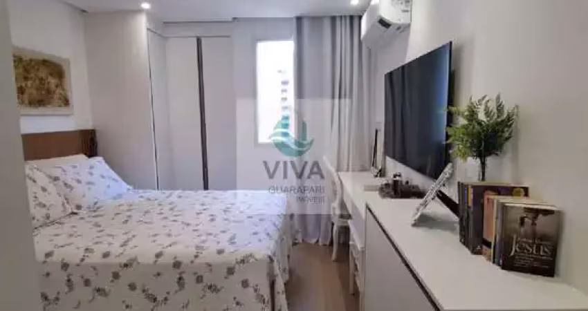 Apartamento na quadra do mar, reformado à venda na praia do morro em guarapari-es: 2 quartos, 1 suíte, 2 salas, 2 banheiros, 1 vaga de garagem!