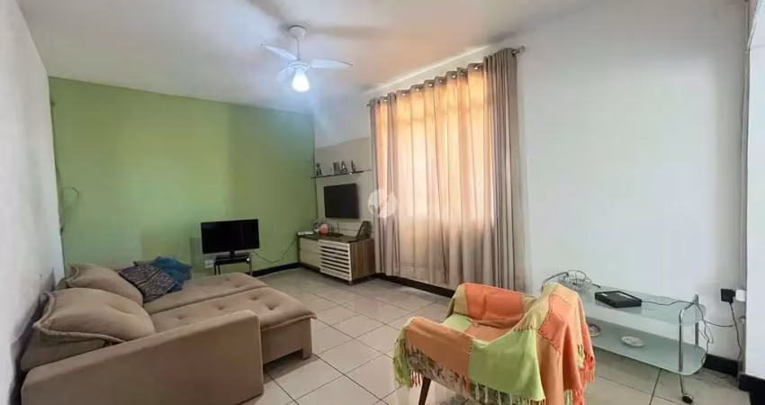 Casa em condomínio fechado com 3 quartos à venda na Rua Industrial José Costa, 625, Nova Granada, Belo Horizonte
