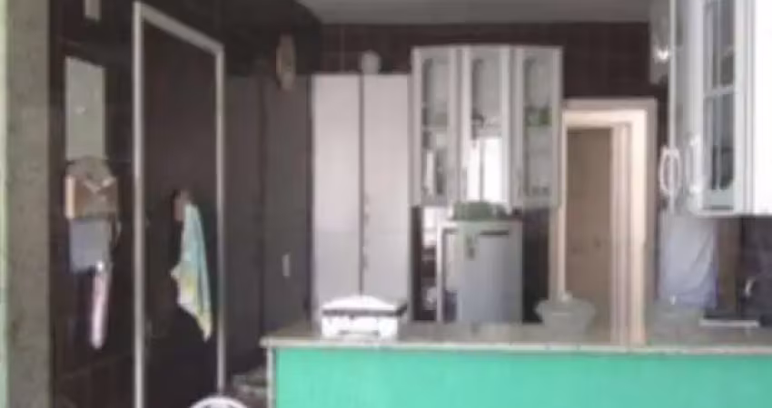 Apartamento para Venda em Cabo Frio, Balneário Das Dunas, 2 dormitórios, 1 banheiro, 1 vaga