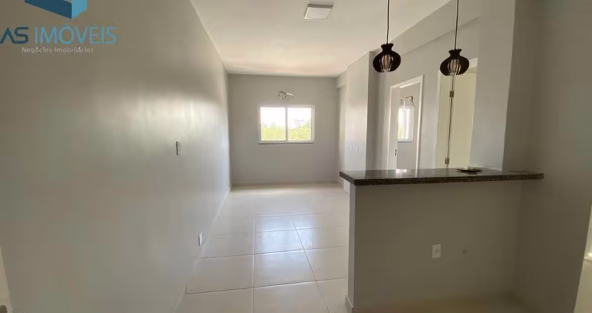 Apartamento para Locação em Cabo Frio, Jardim Flamboyant, 1 dormitório, 1 banheiro, 1 vaga