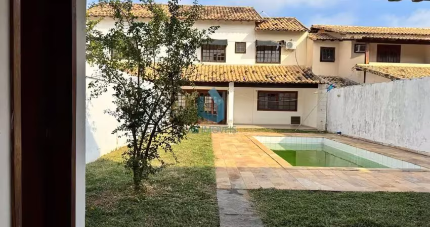 Casa para venda em cabo frio, palmeiras, 3 dormitórios, 2 suítes, 4 banheiros, 2 vagas