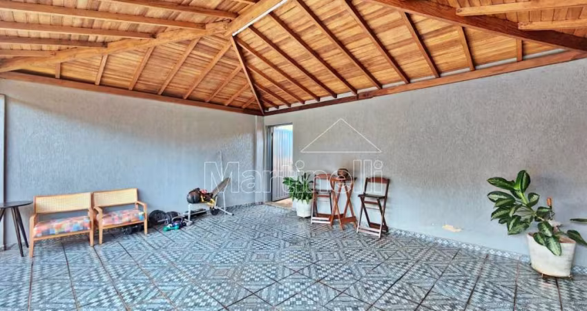 Casa térrea de 250m² de área terreno à venda, próximo à Rodovia Anhanguera - Bairro Parque Anhanguera, Ribeirão Preto/SP.
