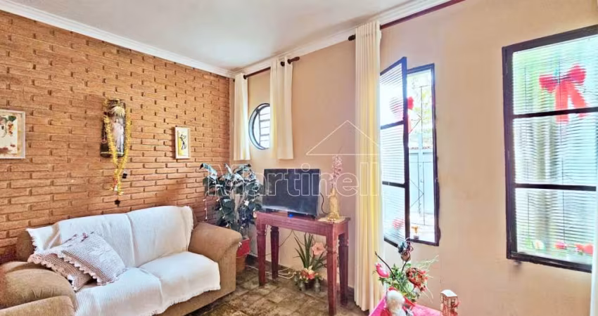 Casa térrea de 200m² de área terreno e 130m² de área construída a venda - Bairro Jardim Castelo Branco, Ribeirão Preto/SP.