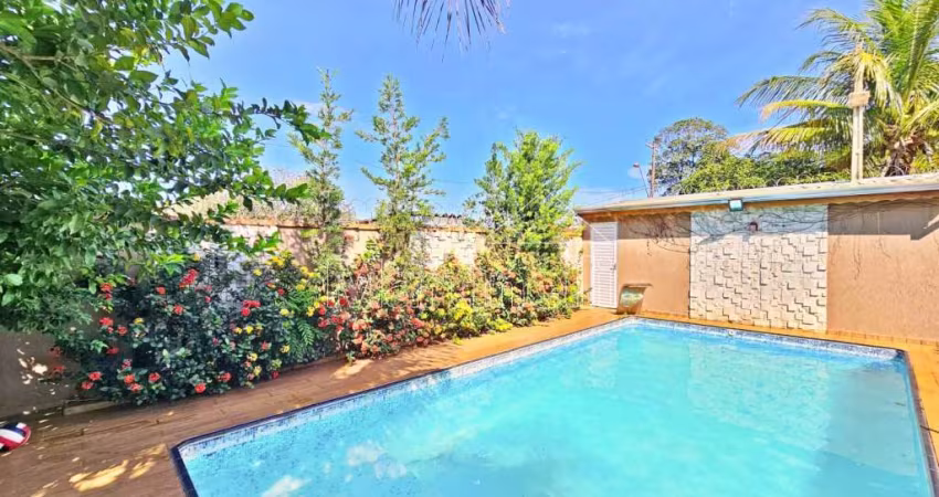 Casa térrea residencial | comercial de 240m² de área construida à venda, próximo à Avenida Meira Júnior - Ribeirão Preto/SP.