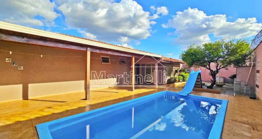 Casa térrea de 209m² de área construida à venda, próximo à Av. Barão do Bananal - Ribeirão Preto/SP.