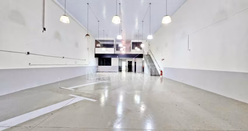 Imóvel comercial de 441m² de área construída para locação, próximo a Avenida Meira Júnior - Bairro Jardim Mosteiro, Ribeirão Preto/SP.