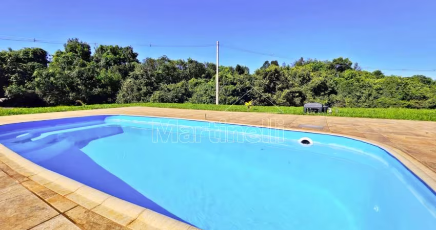 Sítio de 130m² de área construida à venda - Cajuru/SP.