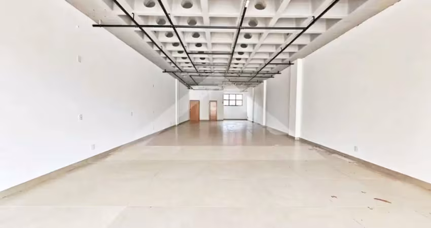 Salão comercial para locação no bairro jardim botânico, próximo a avenida professor joão fiúsa - ribeirão preto/sp.
