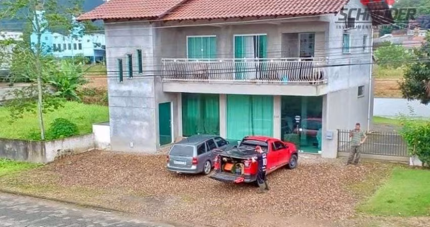Prédio comercial com 2 dormitórios à venda no bairro Estados em Timbó/SC