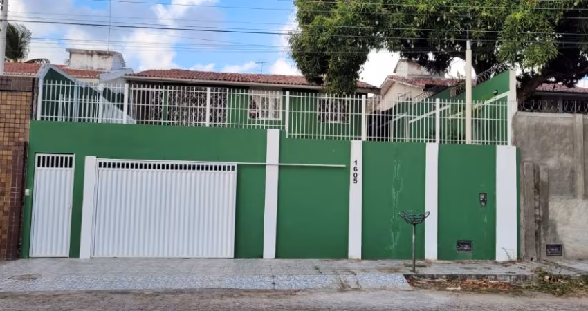 Oferta!! Excelente Casa 3/4 Suíte entre Capim Macio e Neópolis