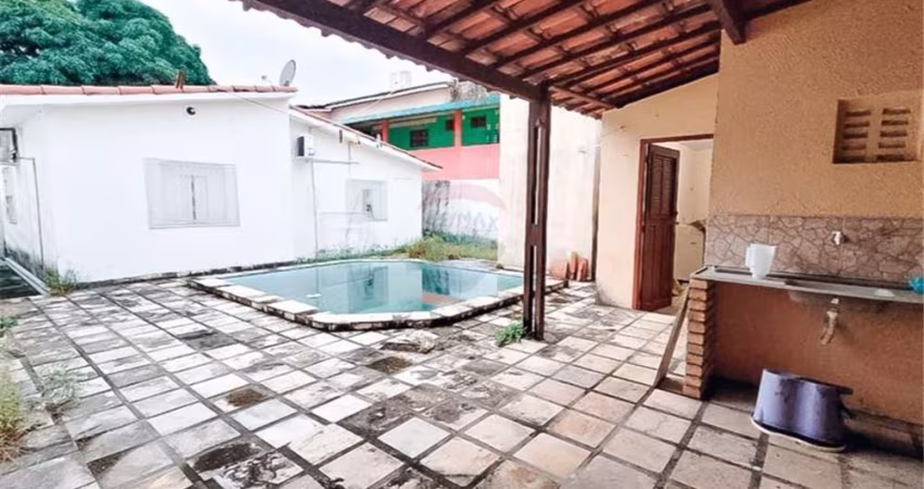 Excelente Casa, Com 3 Quartos Suítes - Ponta Negra